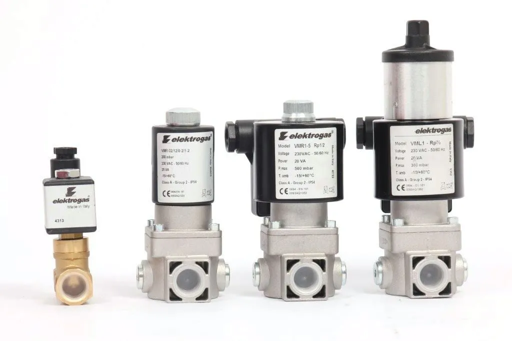 Válvula solenoide para sistema de combustão